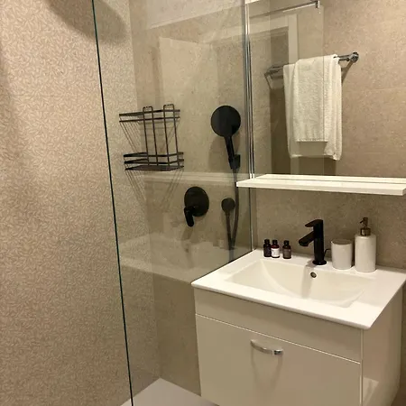 Pine Tree Hill * 科尔丘拉