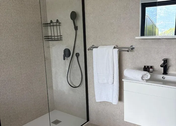 Pine Tree Hill Lejlighed *